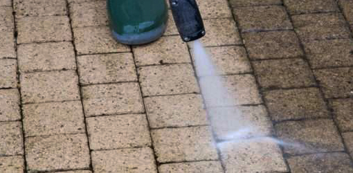 Paver pressure wash cleaning